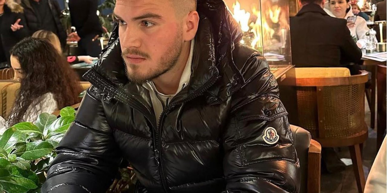 Elektrik direğine çarpan motosikletli genç hayatını kaybetti