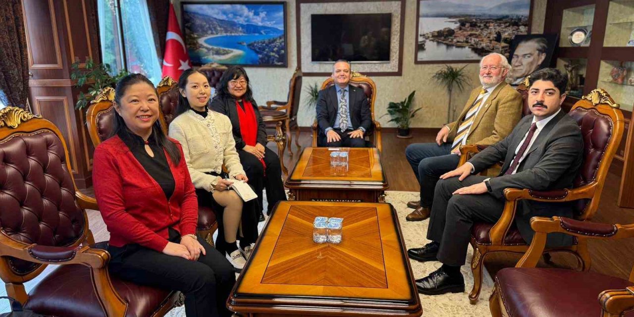 Çin heyeti Kaymakam Akkaya’ya ile görüştü