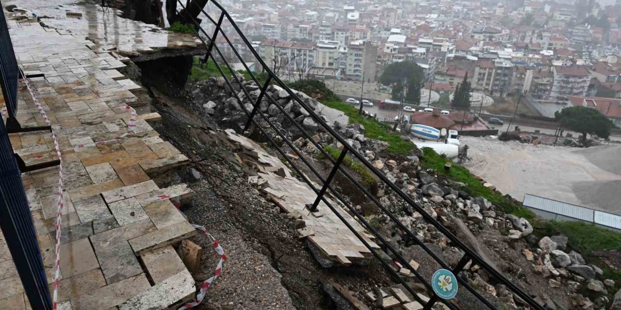 Manisa’da ’sağanak yağış’ seferberliği