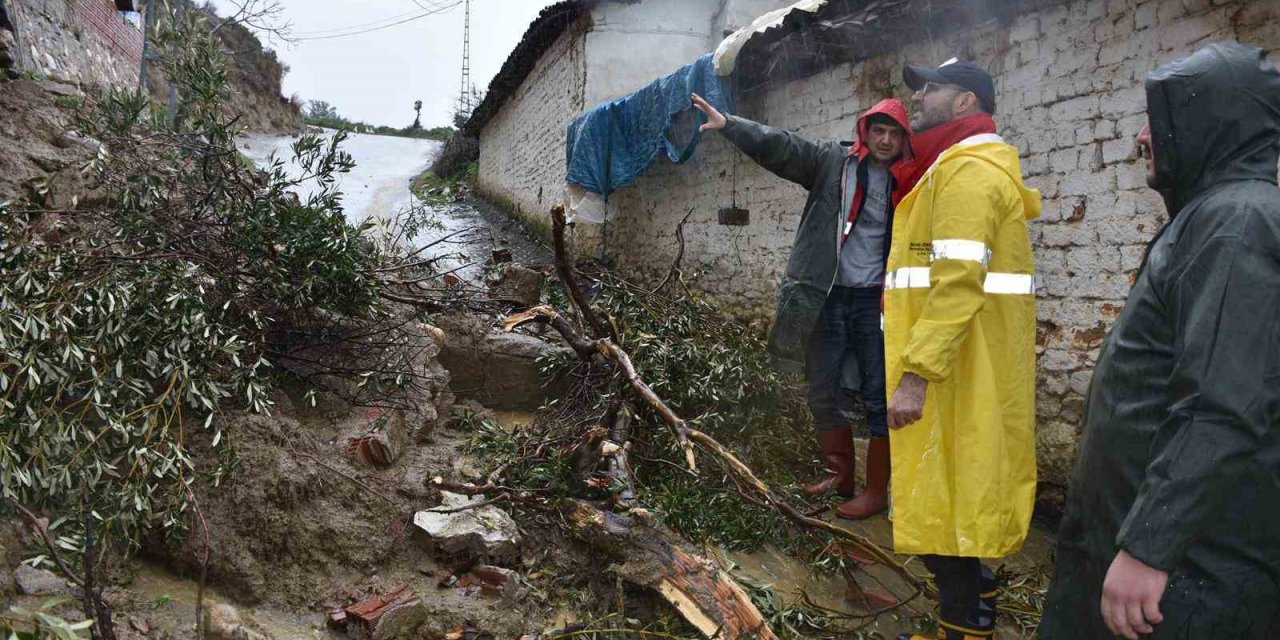 Germencik’te sağanak sonrası Başkan Zencirci sahaya indi