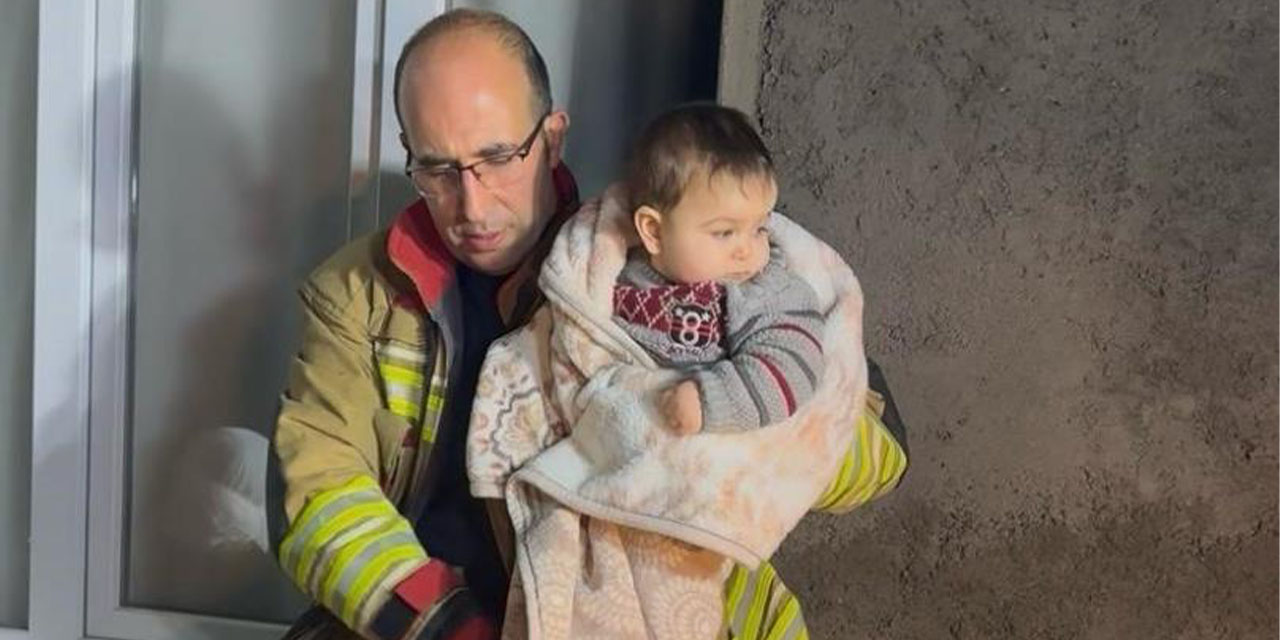 Selde mahsur kalan 11 kişilik aileyi itfaiye kurtardı