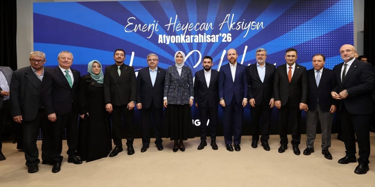 Bilal Erdoğan: "Siyasetçiler siyaseti için koşturacaklar, biz de sivil toplumda sivil toplum için koşturacağız ve buna devam edeceğiz"