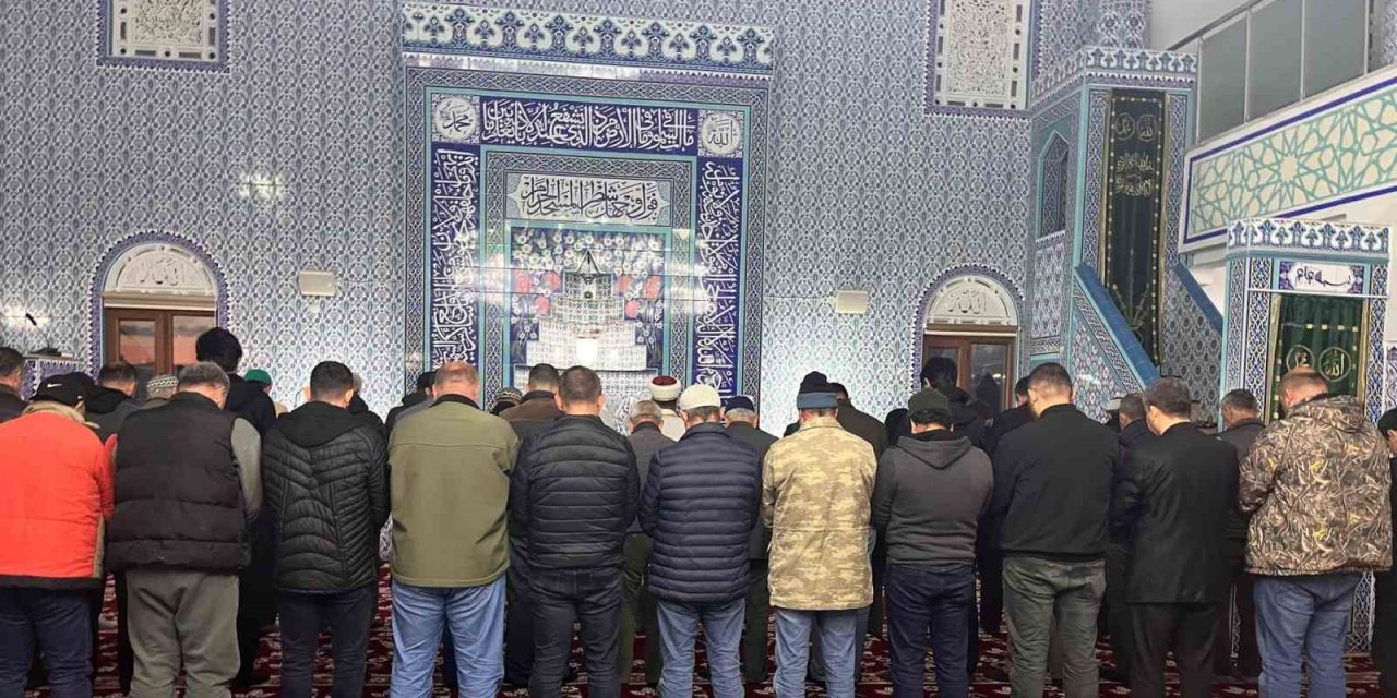 Köyceğiz’de sabah namazında buluştular