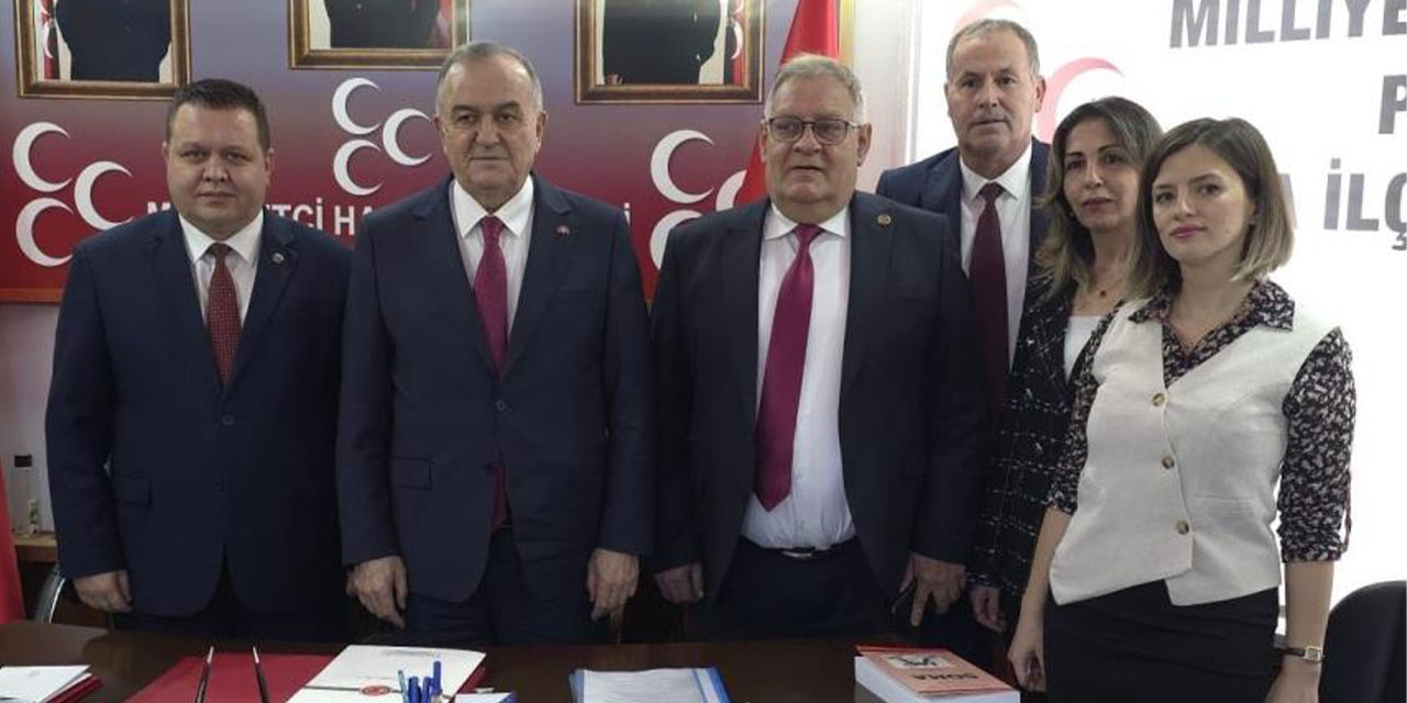 MHP’li Akçay: "CHP cinnet geçiriyor"