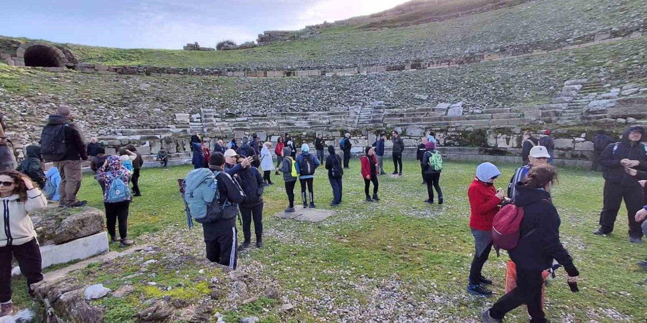 Büyükşehir, Aydınlıları Alabanda’da kültür gezisi ile buluşturdu