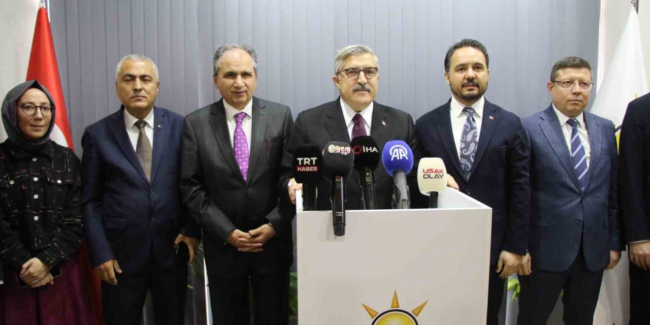 AK Parti Genel Başkan Yardımcısı Yayman Uşak’ta açıklamalarda bulundu