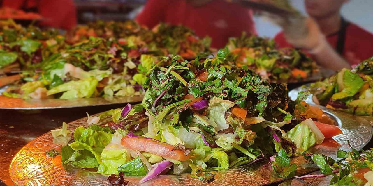 Ramazan’da doğru besin seçimi sağlık sorunlarını önlüyor