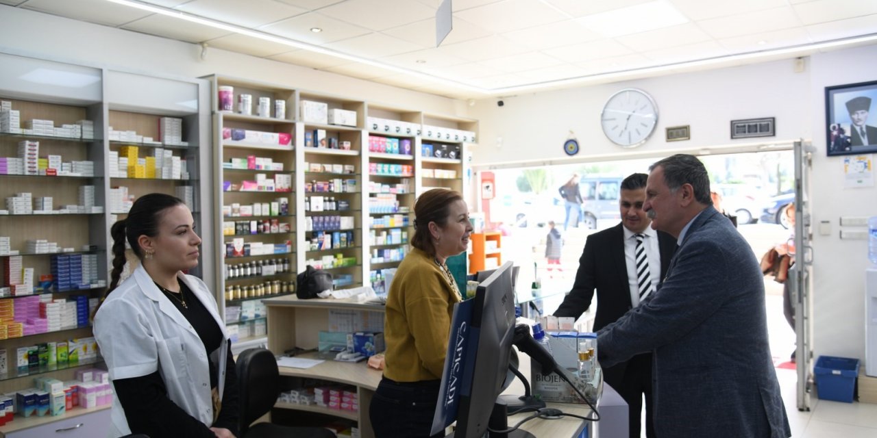 Başkan Balaban esnafın sorunlarına çözüm üretmek için sahada