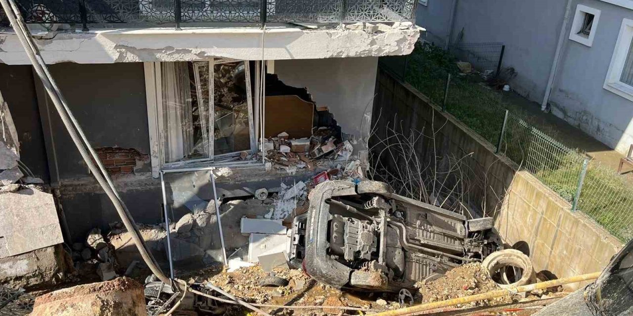 Menemen’de istinat duvarı çöken binanın müteahhidi gözaltına alındı