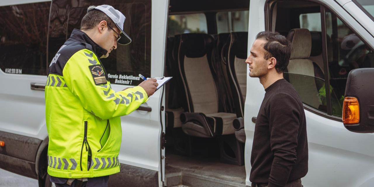 Kuşadası'nda öğrencilerin güvenliği için sıkı denetim