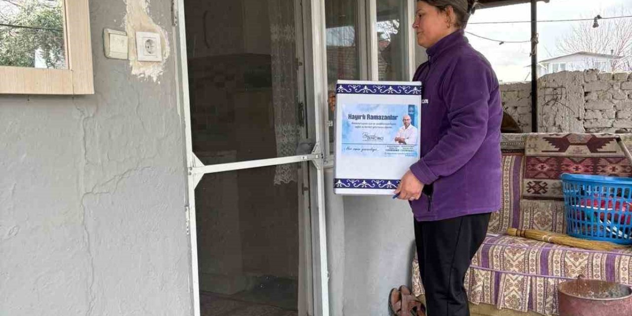 Germencik’te Ramazan kolilerinin dağıtımı sürüyor