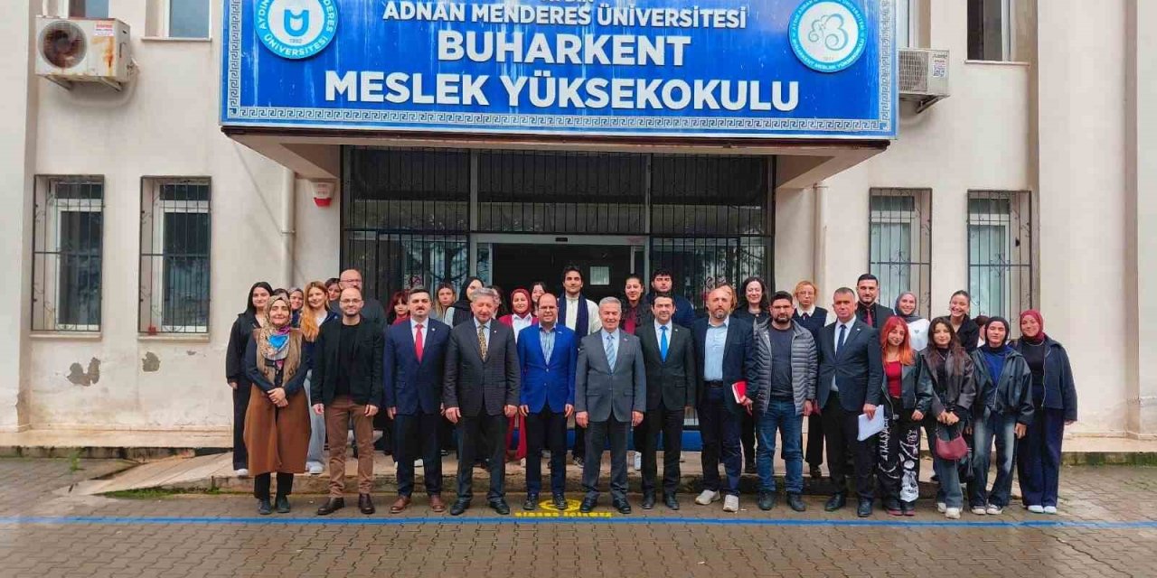 Buharkent MYO’da Girişimcilik Zirvesi gerçekleştirildi