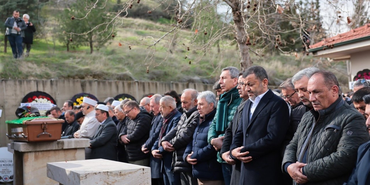 AK Parti İl Başkanı Subaşıoğlu’nun annesi son yolculuğuna uğurlandı