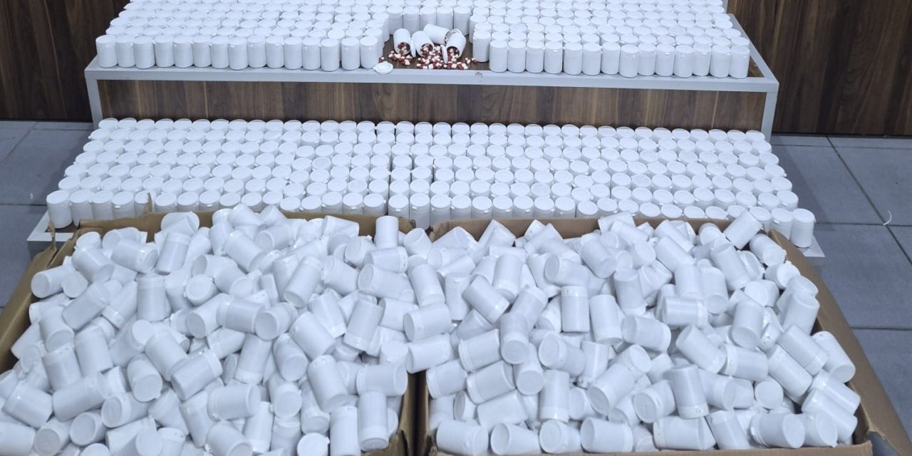 İzmir’de iş yerine uyuşturucu operasyonu: 7 gözaltı