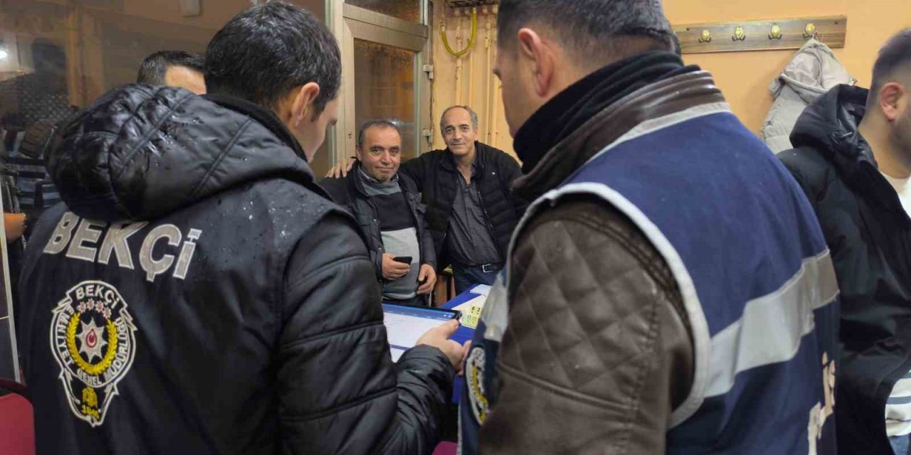 Şuhut’ta umuma açık yerlere yönelik asayiş denetimi