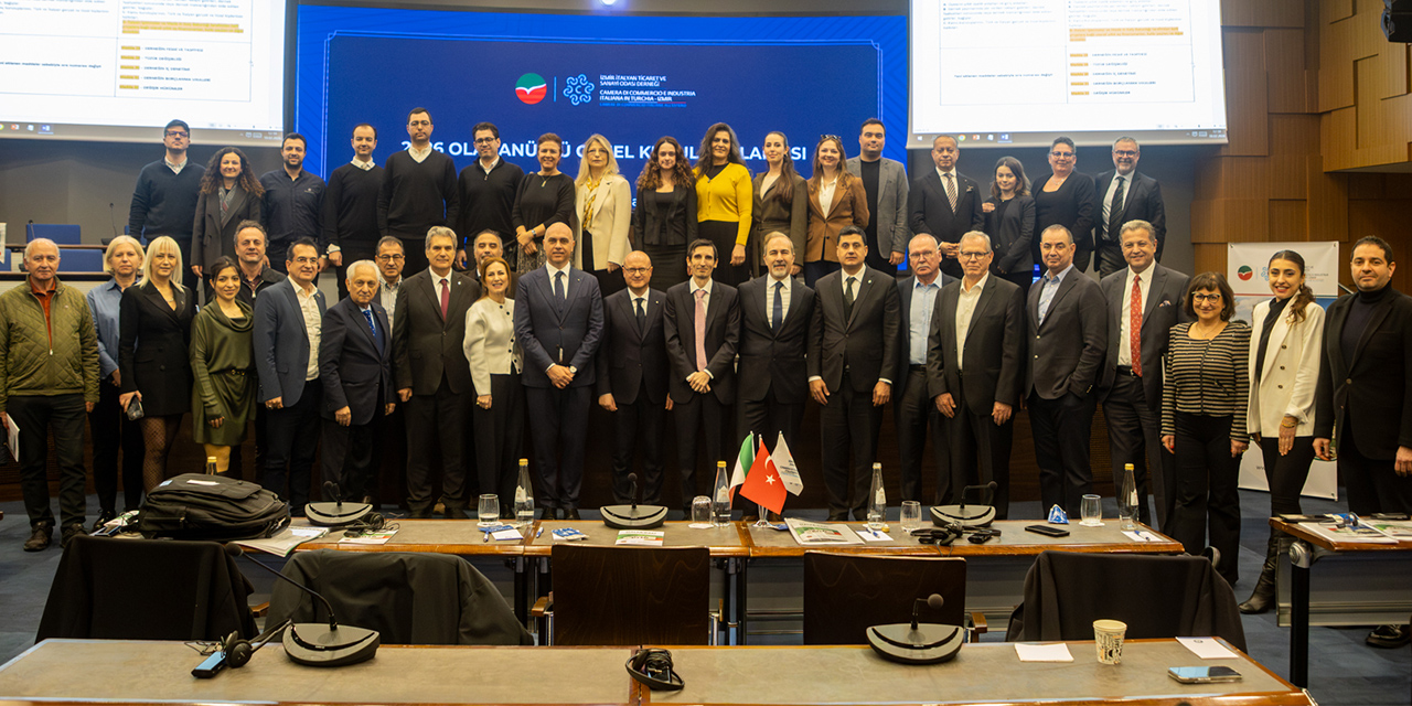 İzmir İtalyan Ticaret ve Sanayi Odası’nda olağanüstü genel kurul yapıldı