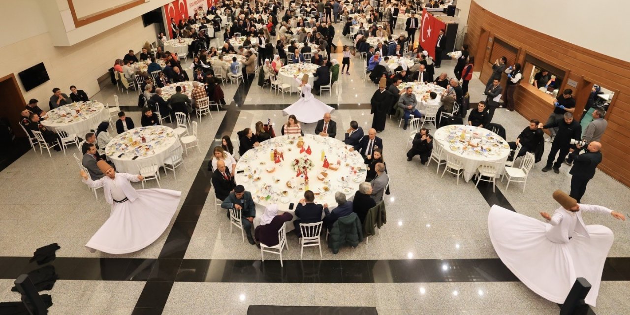 Muğla Valisi Akbıyık, Ramazan’ın ilk iftarında şehit yakınları ve gazilerle buluştu