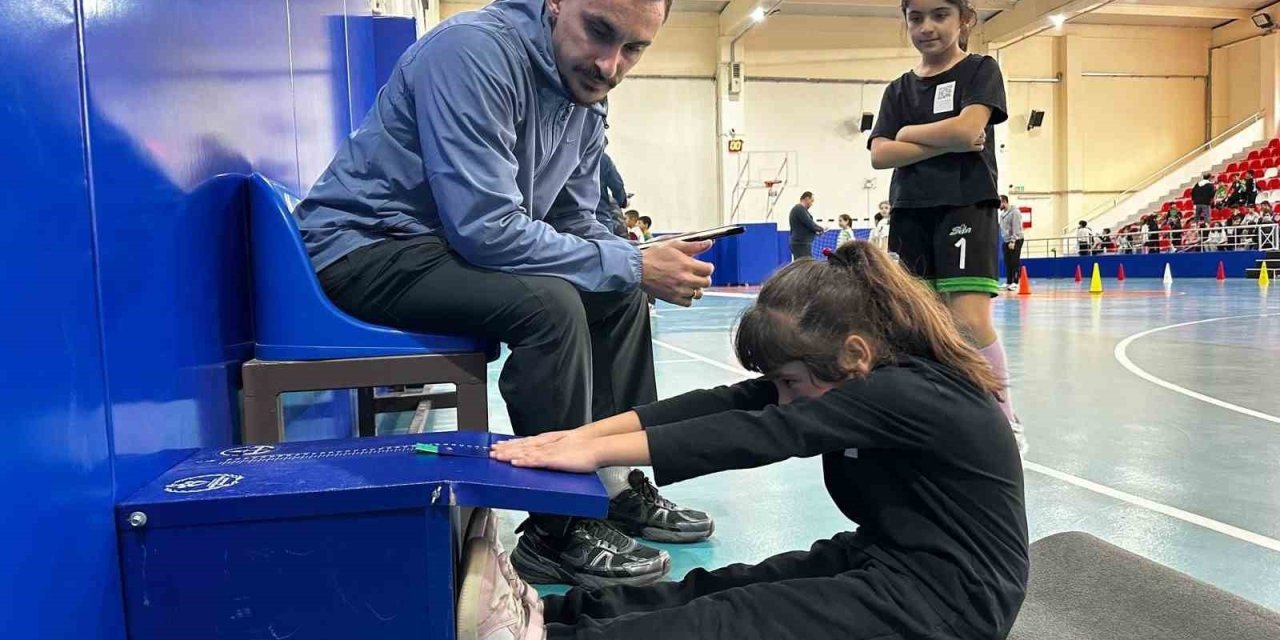 Buharkent’te yetenek avcıları geleceğin sporcularını keşfetti