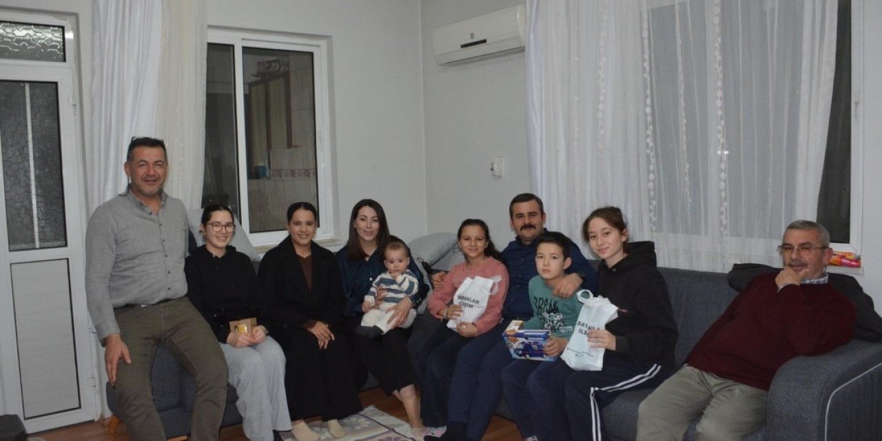 Köyceğiz Kaymakamı Kumcu, ilk iftarda Çelik ailesine konuk oldu