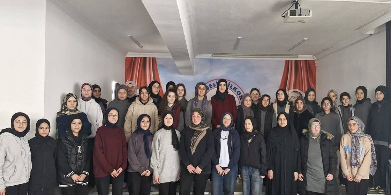 Öğrencilere Ramazan ayının faziletleri anlatıldı