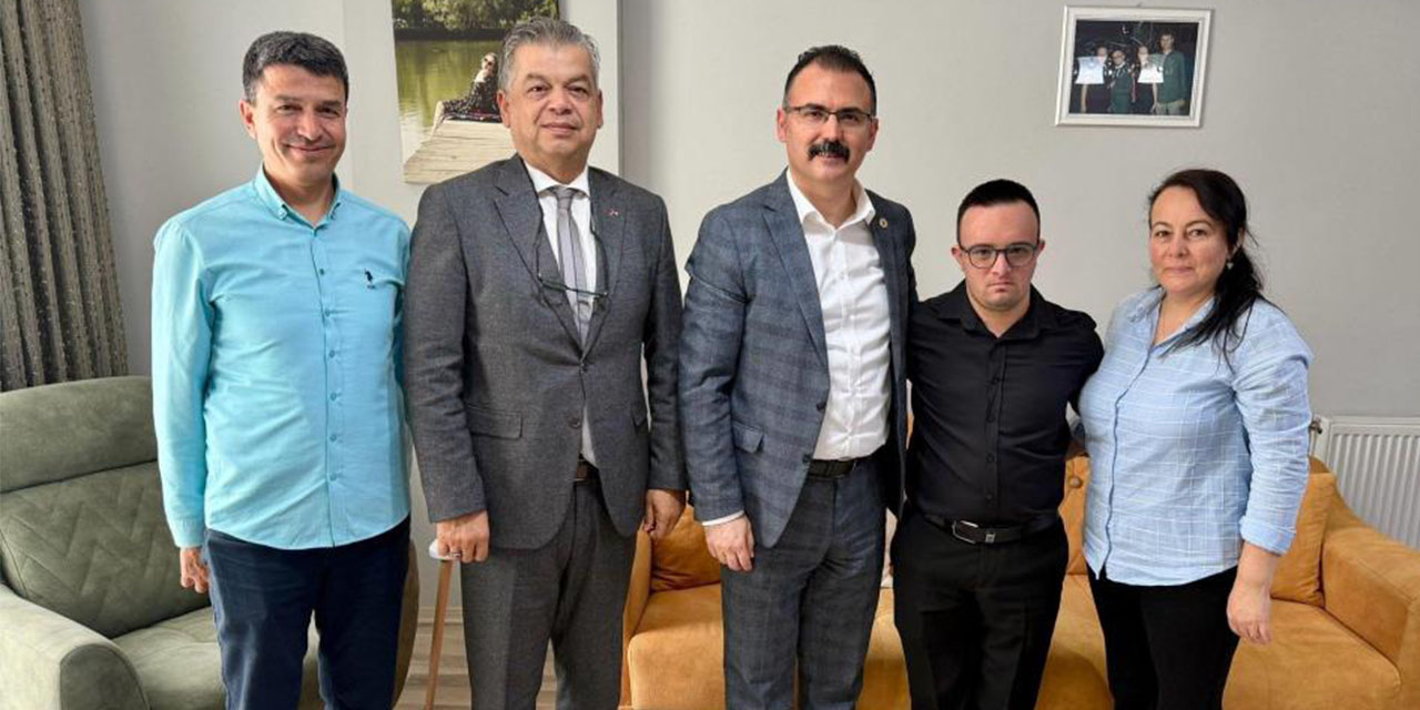 Kaymakam Ateş’ten öğrencilere ev ziyareti: “Eğitim aileyle güçlenir”