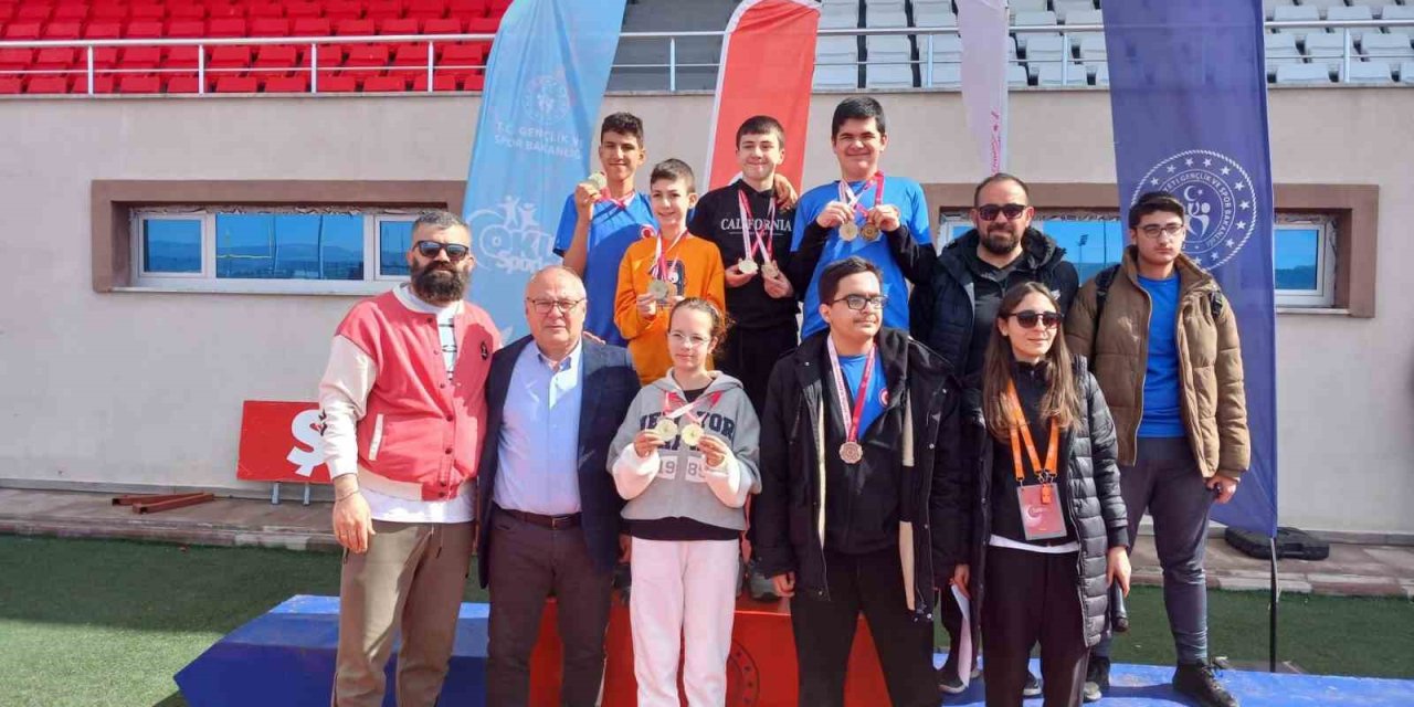 ‘Okul Sporları Özel Sporcular Gençler ve Yıldızlar Atletizm Müsabakaları’ tamamlandı