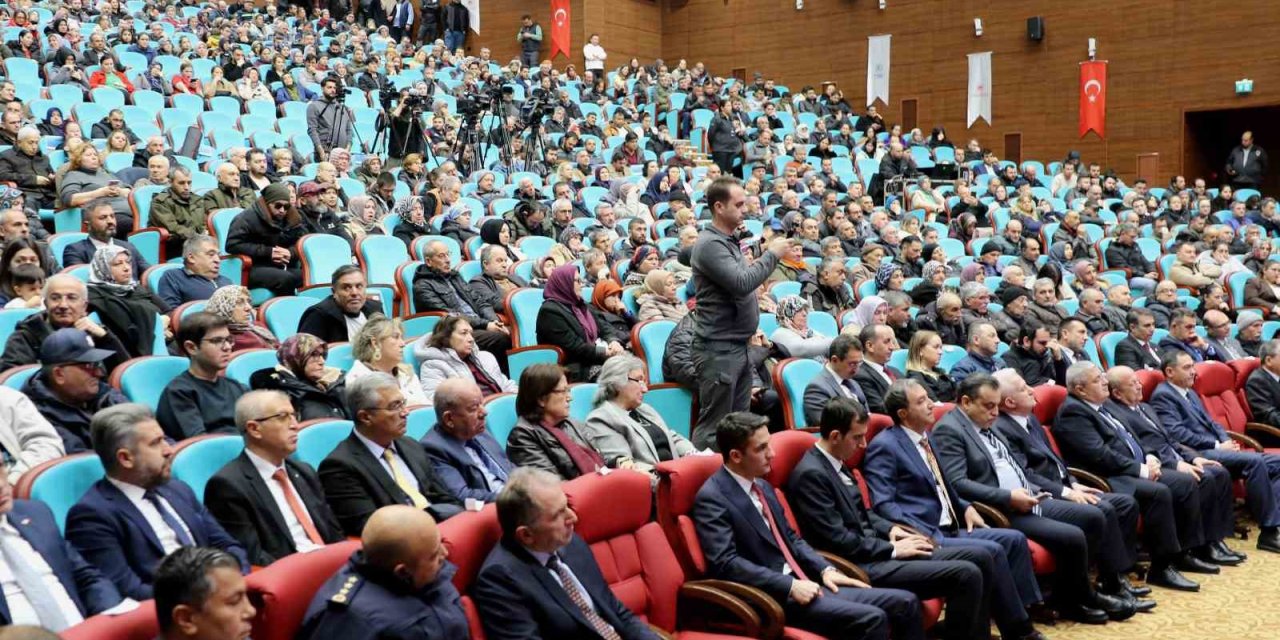 Uşak’ta ’Yüzyılın Konut Projesi’nin kuraları çekildi