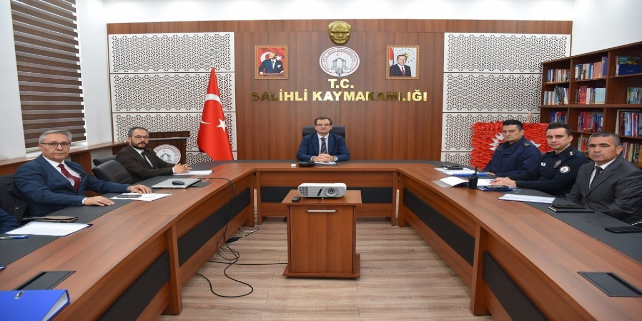 Salihli’de MSÜ Sınavı öncesi kritik toplantı