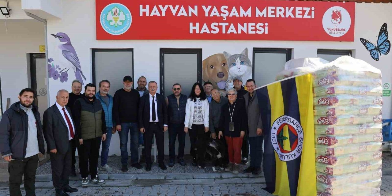 Fenerbahçeliler’den can dostlar için anlamlı bağış