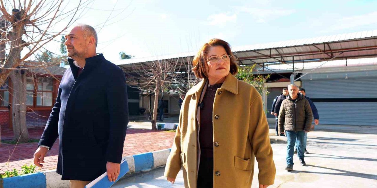 Başkan Gençay: "Projelerimizle Mavişehir’e değer katıyoruz"