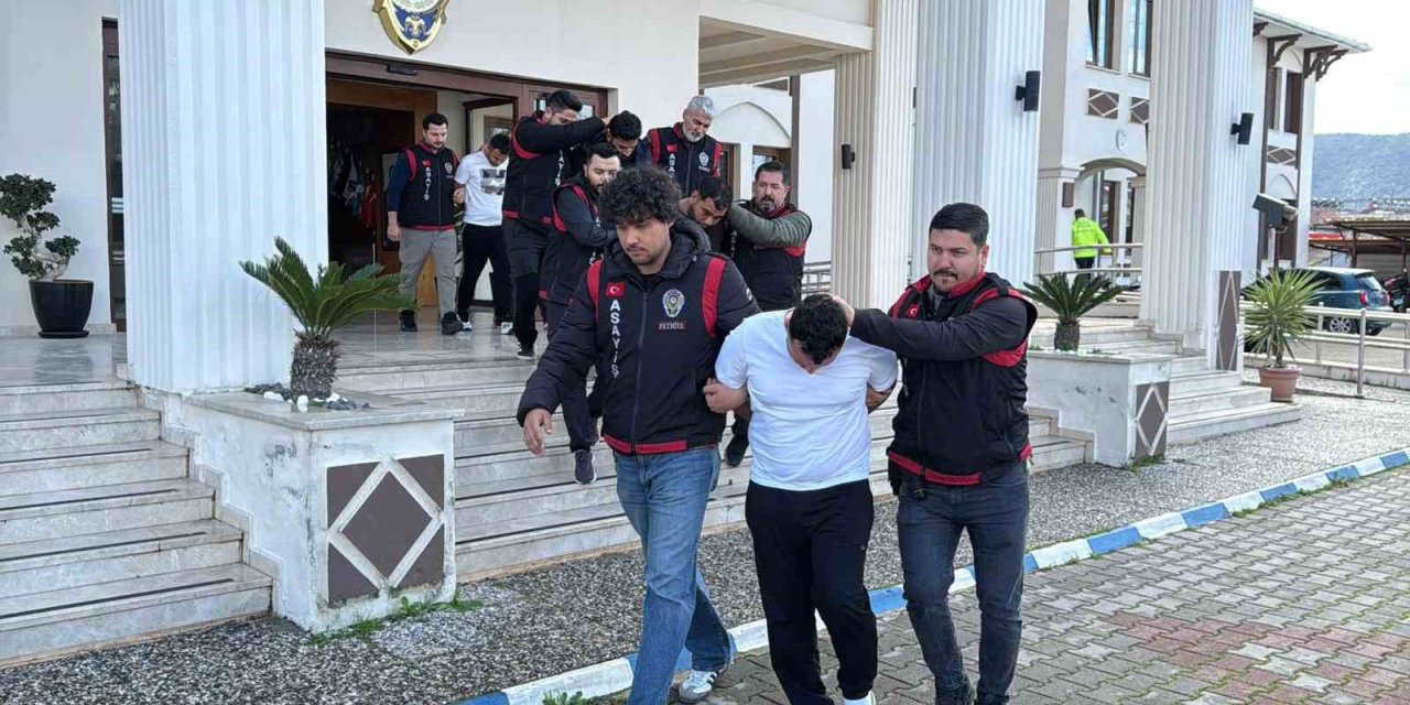 Fethiye’de aranan şahıslara operasyon: 3 tutuklama