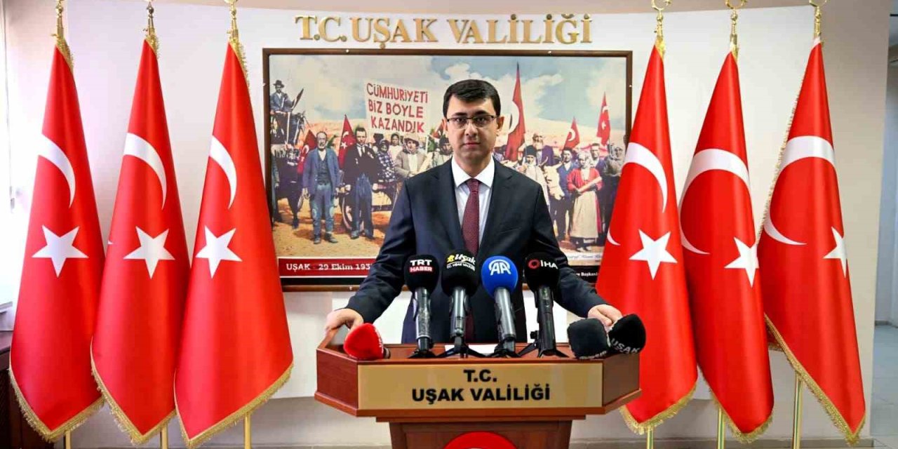 Uşak’ın yeni Valisi Serdar Kartal görevine başladı