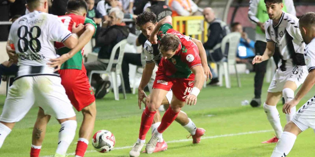 İzmir derbisinde Karşıyaka’nın konuğu Altay