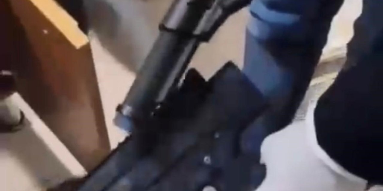 İzmir’de kendini vuran şüphelinin evinden cephanelik çıktı