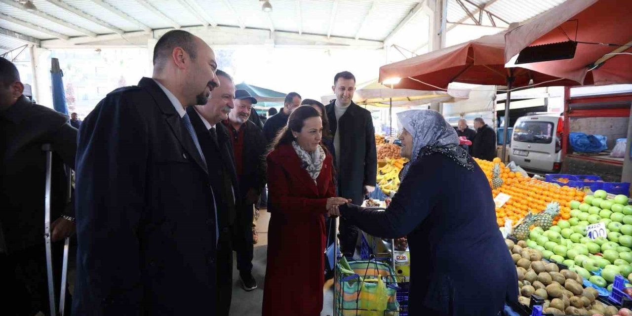 Başkan Balaban vatandaşların istek ve şikayetlerini yerinde dinledi