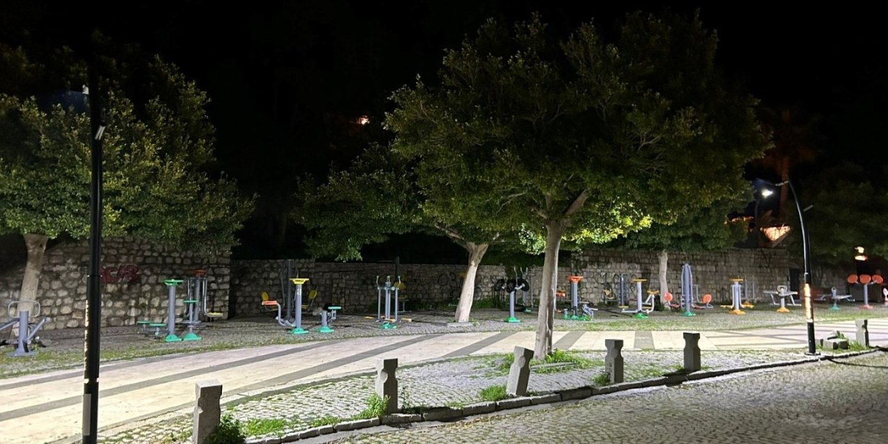 Bodrum ilçe genelinde bakım ve onarım çalışmaları yapılıyor