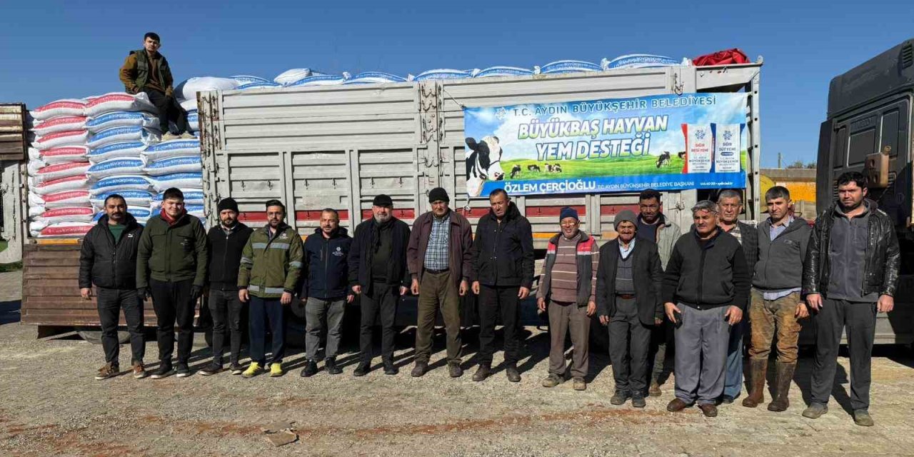 Başkan Çerçioğlu’ndan Karacasu’da küçük üreticilere yem desteği