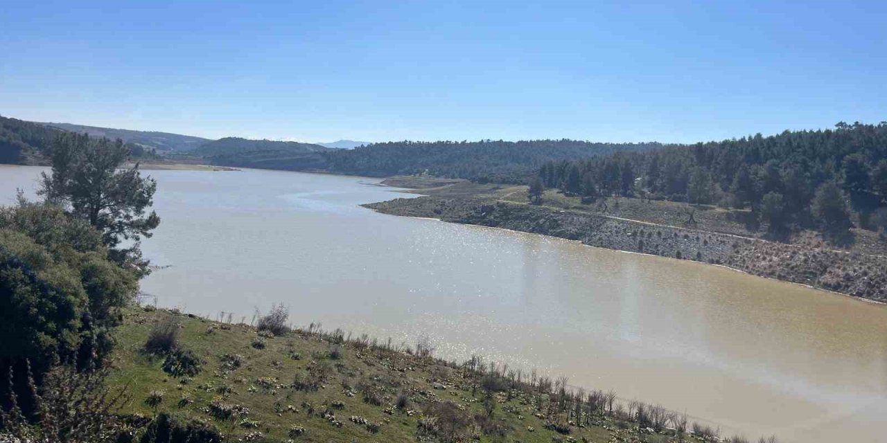 Derbent Barajı’nda su seviyesi zirvede