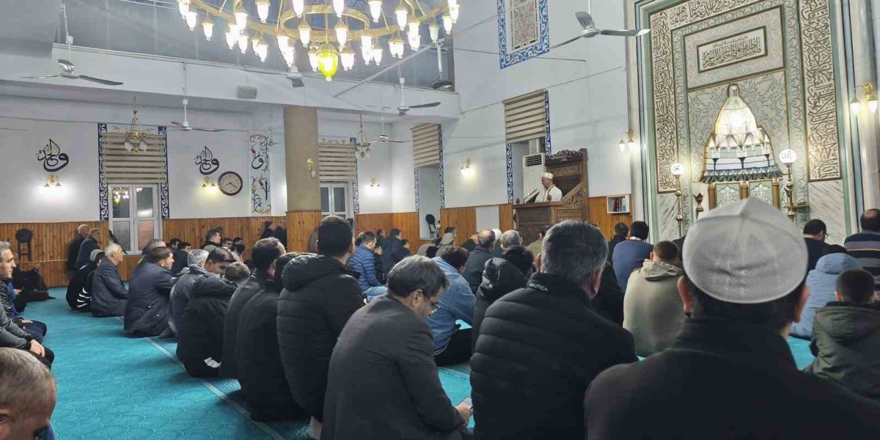 Bozdoğan’da Ramazan, Enderun usulu teravih ve Kur’an ziyafeti ile şenlendi