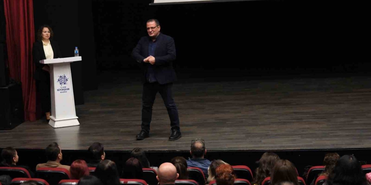 Aydın Büyükşehir Belediyesi’nin Disleksi Merkezi öğrencilerin eğitim hayatına destek olmayı sürdürüyor