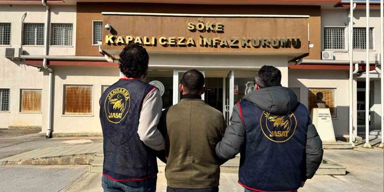 Çeşitli suçlardan aranan 3 kişi, jandarmadan kaçamadı