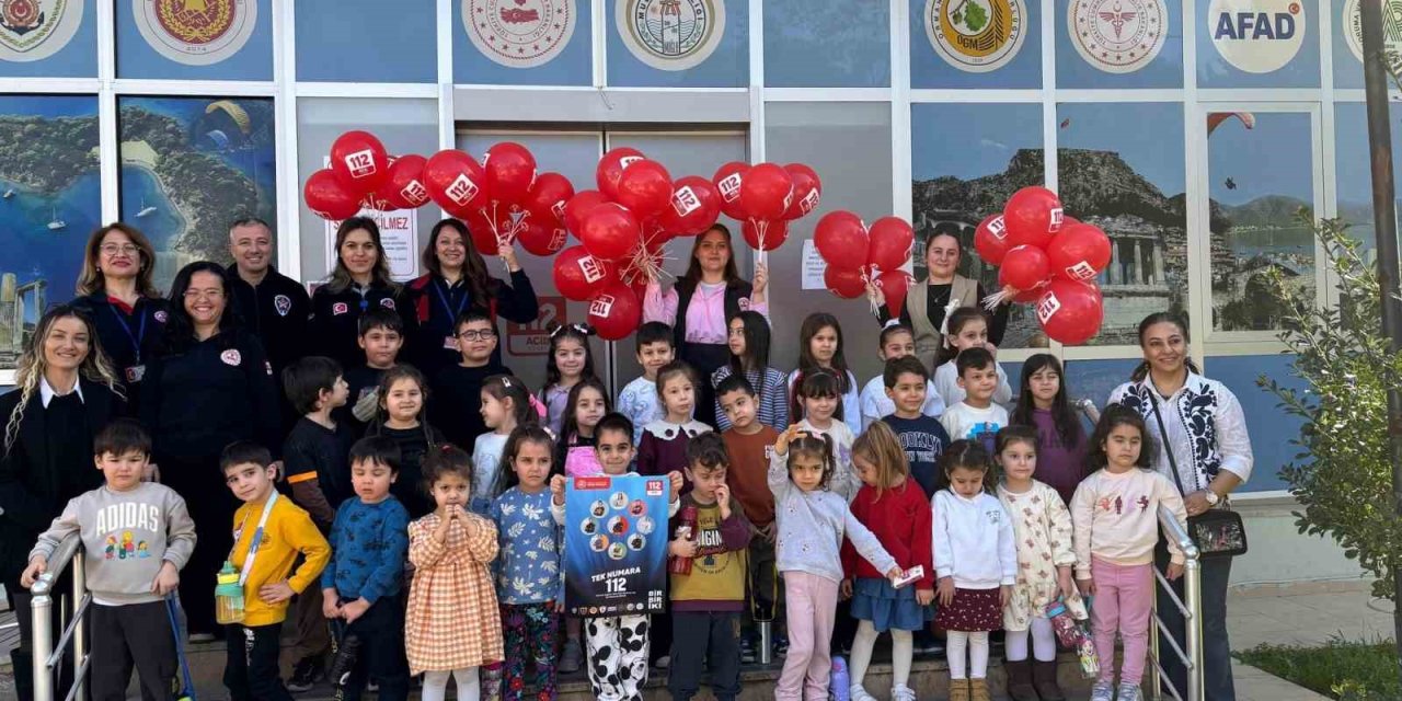 Muğla’da minik öğrenciler 112 ile tanıştı