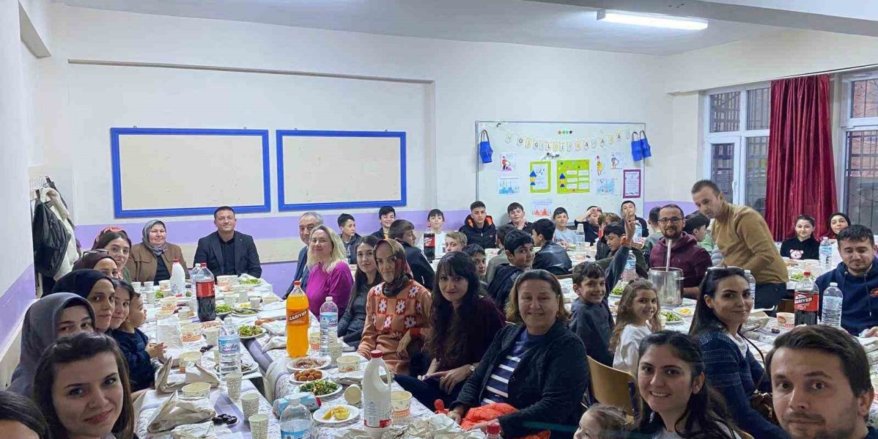 Bu köyde imece usulü iftar geleneği yaşatılıyor