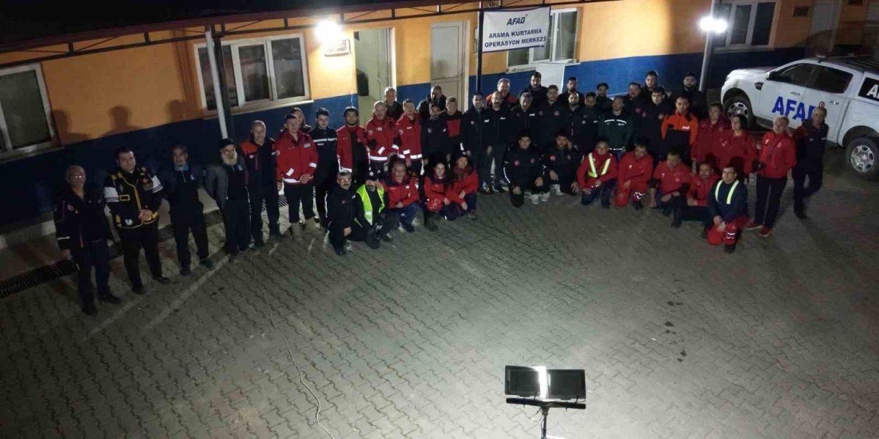 Aydın’da depreme hazırlık tatbikatında ekipler koordinasyonu sahada test etti