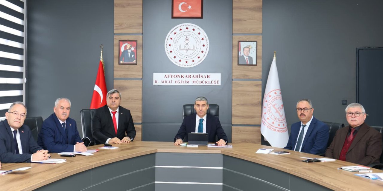 Vali Aktaş: "Bir şehrin yarını, bugün yetişen çocuklarının aldığı eğitimde saklı"