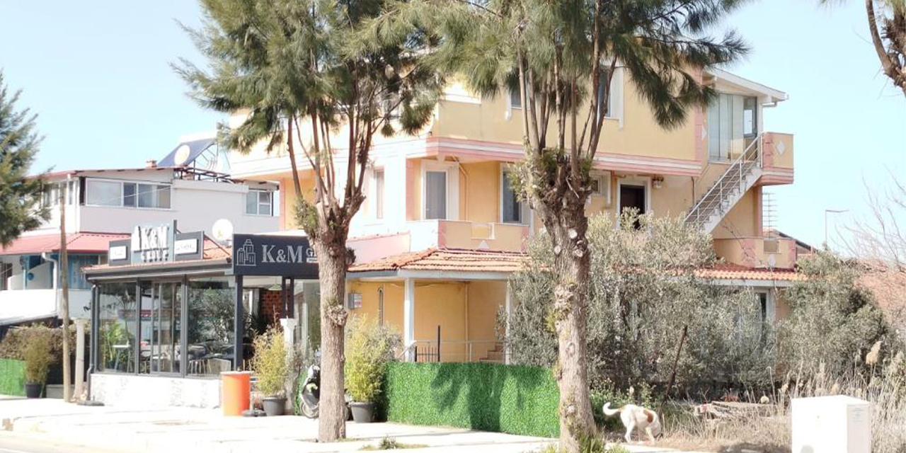 Ev sahibi kiracısının oğlunu öldürdü