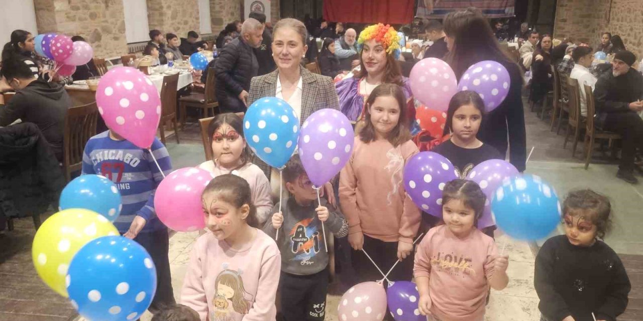 Kaymakam Kan, öksüz ve yetimlerle iftarda buluştu