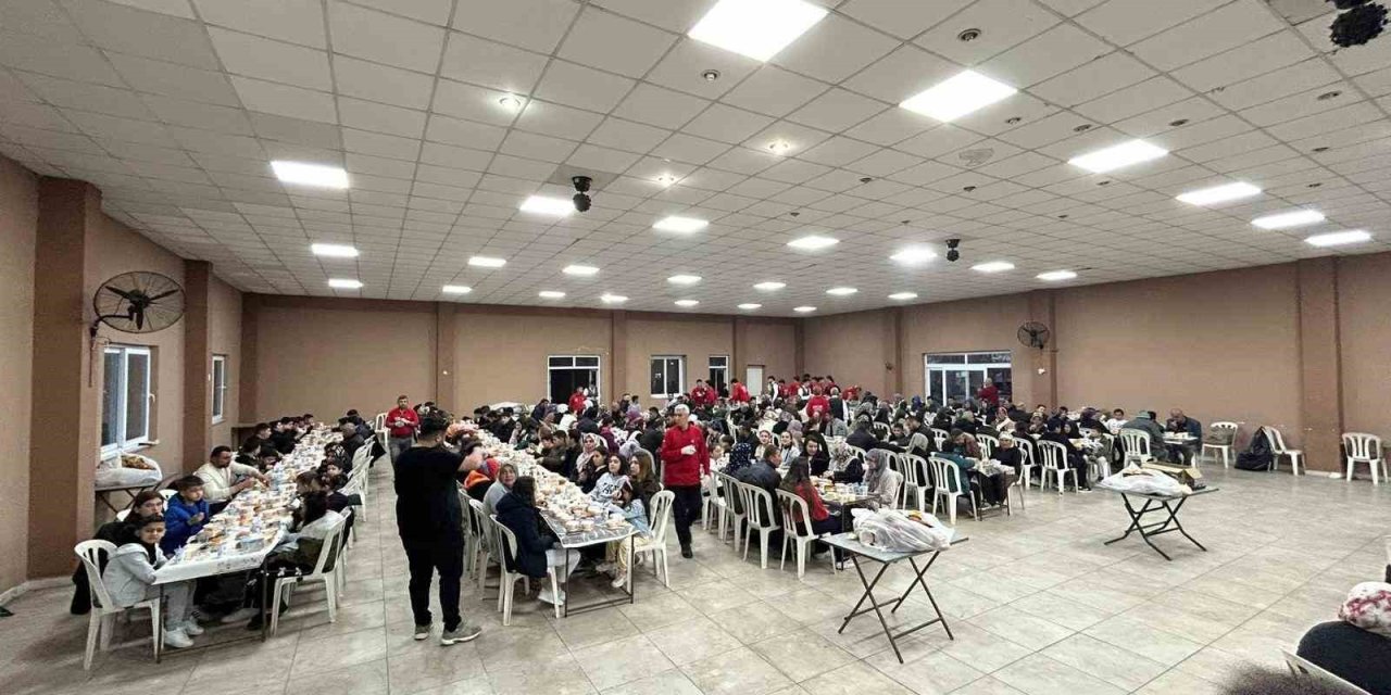 Alaşehir Killik’te birlik ve dayanışma sofrası kuruldu