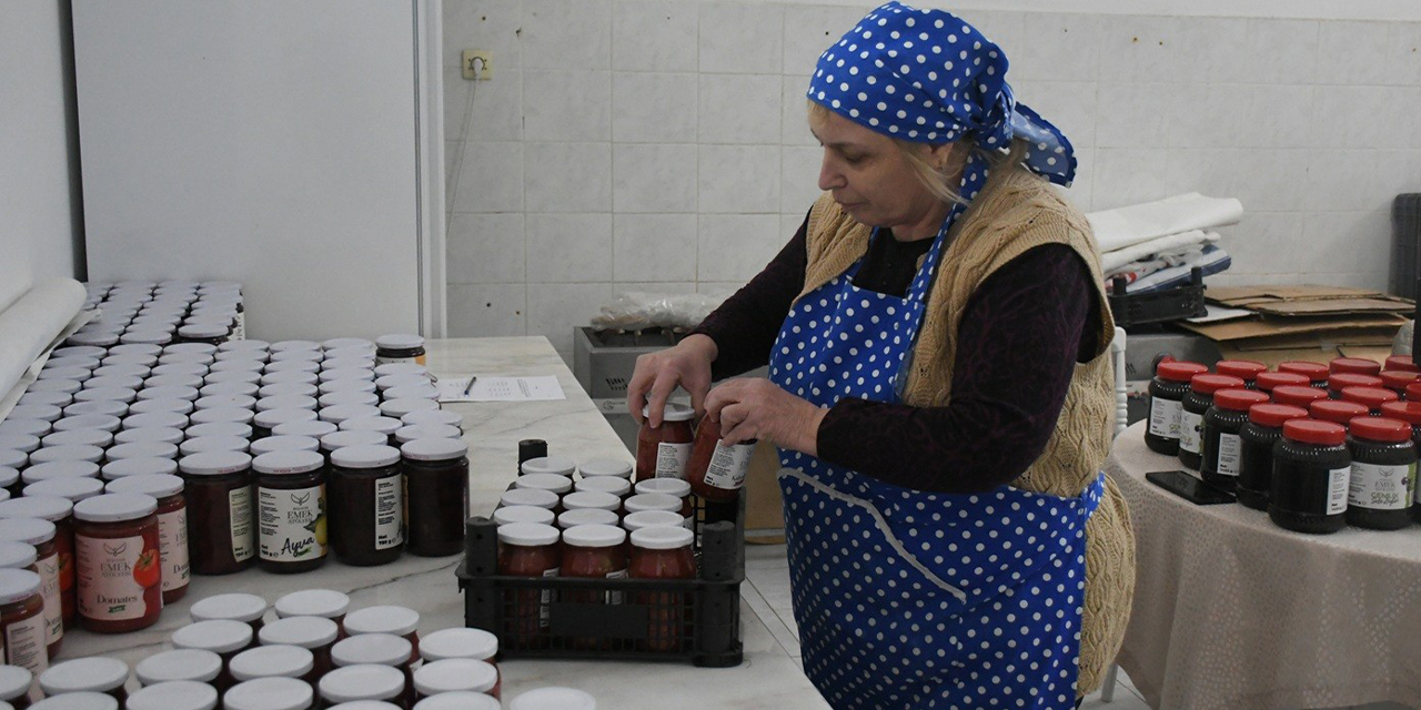 Kuşadası’nda kadın emeği ekonomiye kazandırılıyor