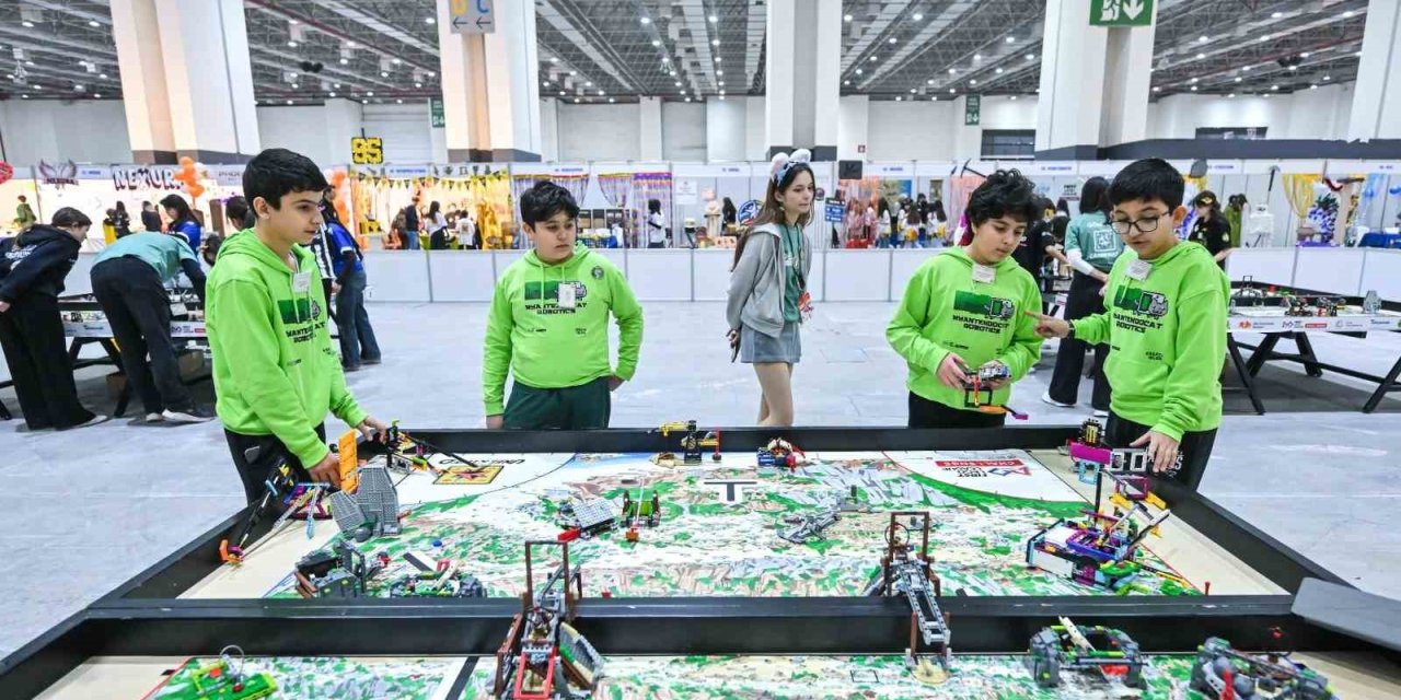 FIRST LEGO League Ulusal Turnuvası Fuar İzmir’de başladı
